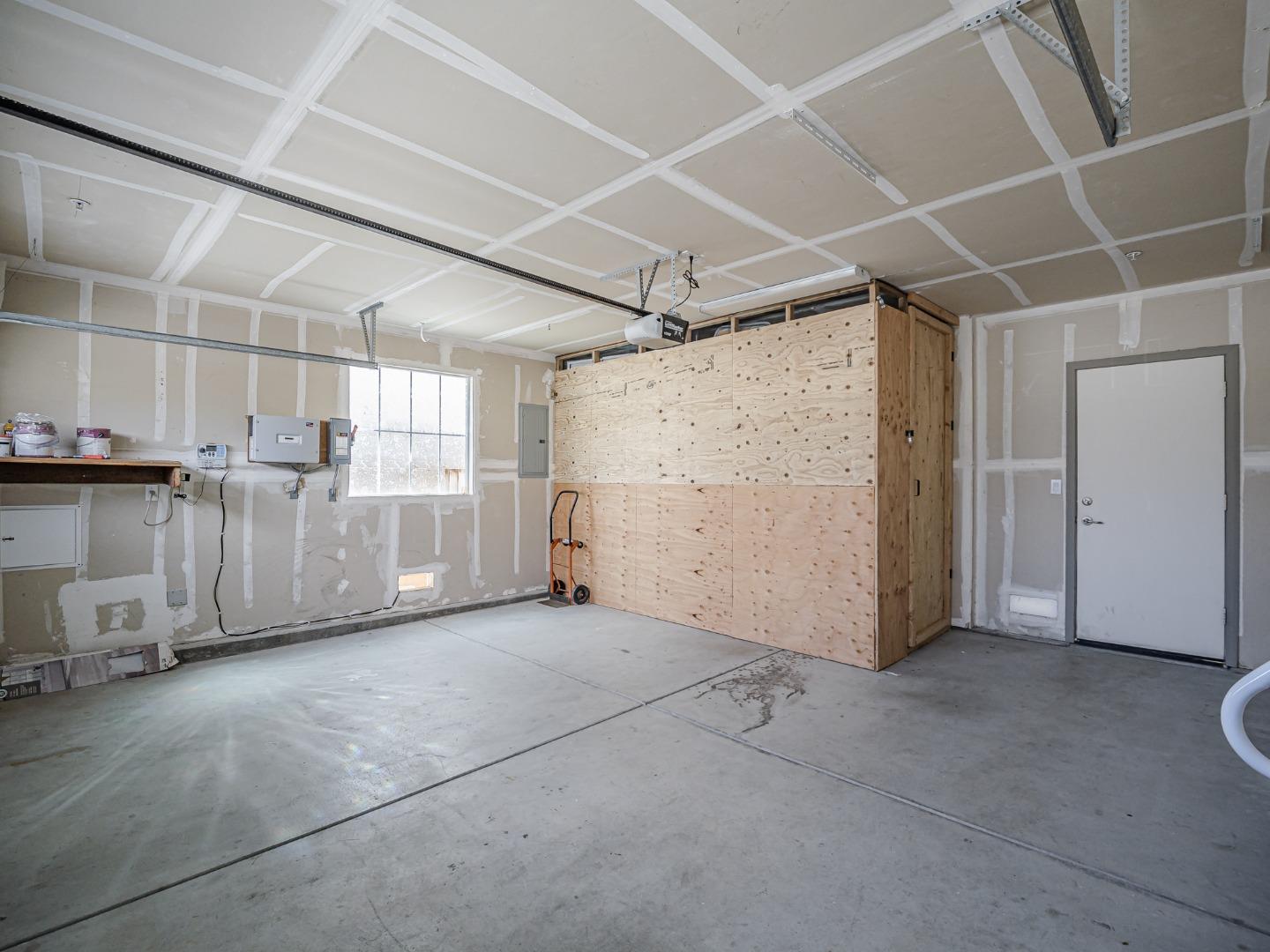 Detail Gallery Image 34 of 38 For 443 Vivienne Dr, Watsonville,  CA 95076 - 3 Beds | 2 Baths