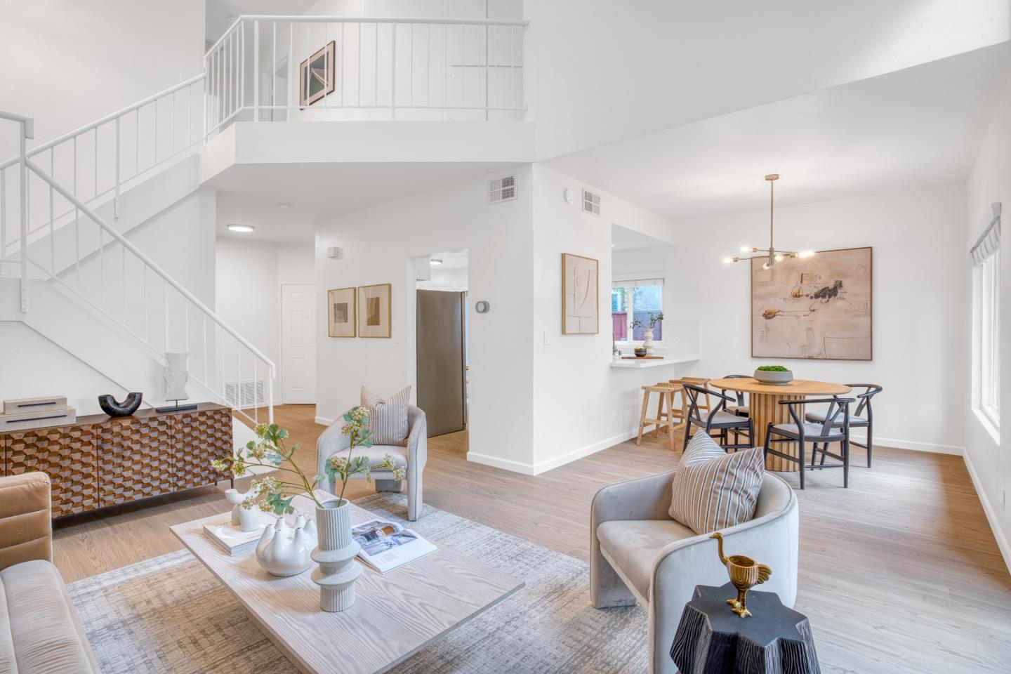 Detail Gallery Image 2 of 40 For 34768 Swain Cmn, Fremont,  CA 94555 - 3 Beds | 2/1 Baths