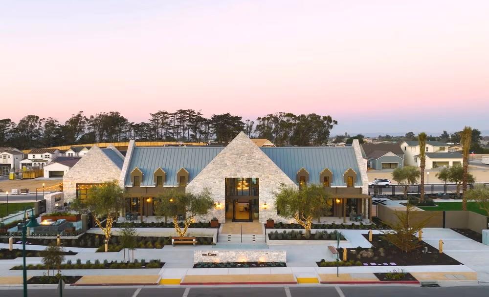 Detail Gallery Image 13 of 49 For 607 Santa Ynez Way, Marina,  CA 93933 - 3 Beds | 2 Baths