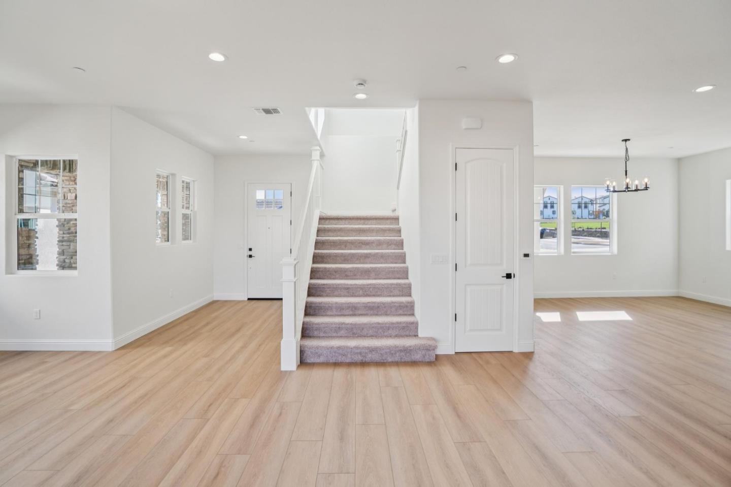 Detail Gallery Image 15 of 49 For 607 Santa Ynez Way, Marina,  CA 93933 - 3 Beds | 2 Baths