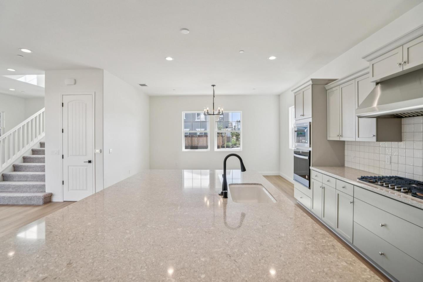 Detail Gallery Image 17 of 49 For 607 Santa Ynez Way, Marina,  CA 93933 - 3 Beds | 2 Baths