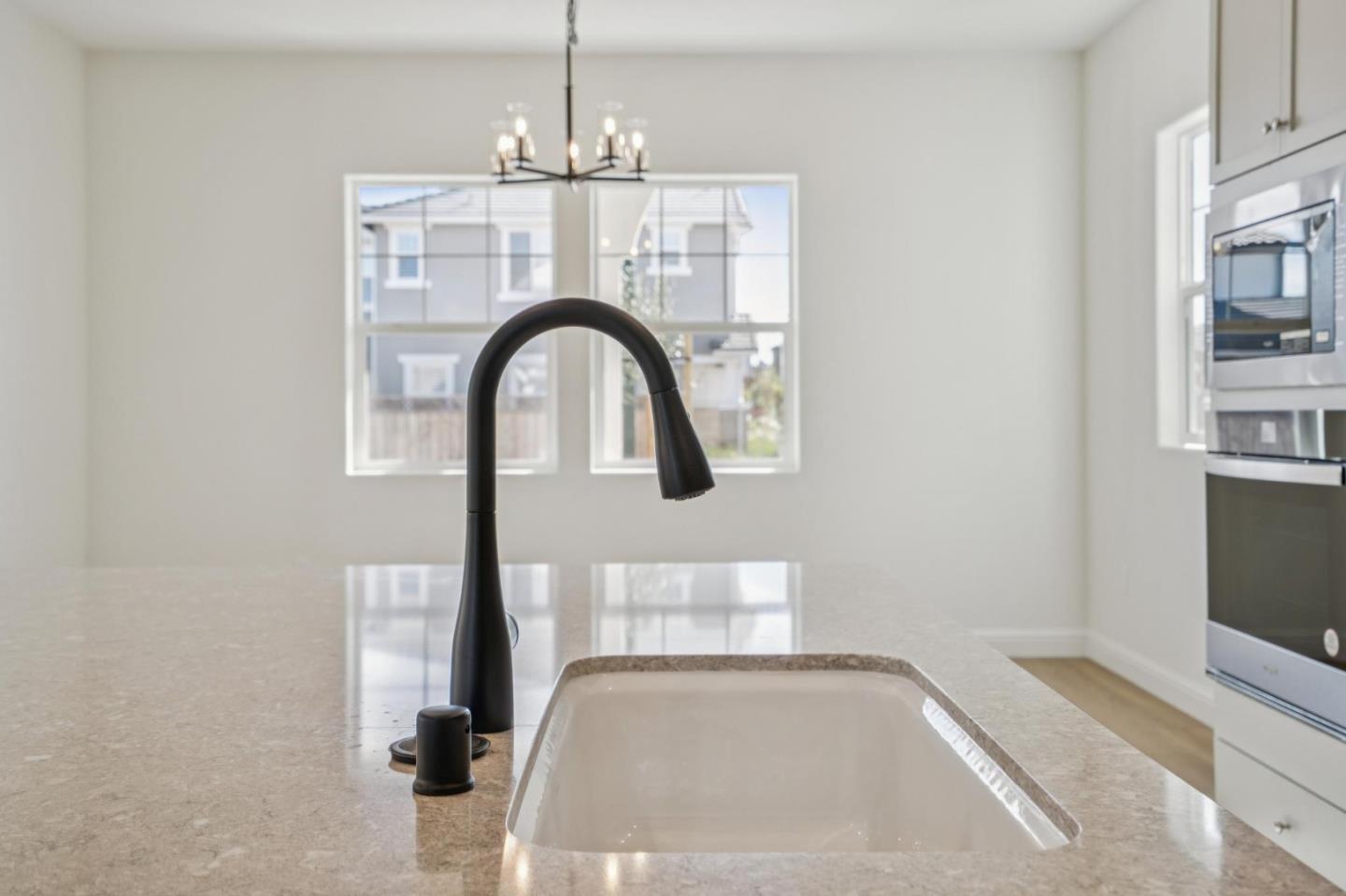 Detail Gallery Image 22 of 49 For 607 Santa Ynez Way, Marina,  CA 93933 - 3 Beds | 2 Baths