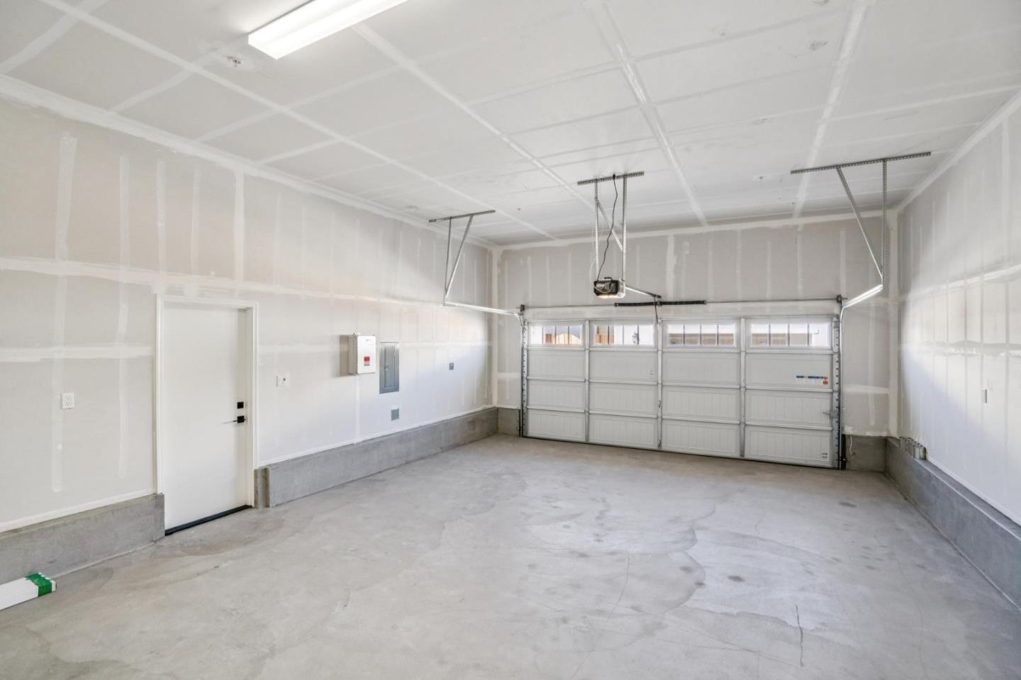 Detail Gallery Image 27 of 49 For 607 Santa Ynez Way, Marina,  CA 93933 - 3 Beds | 2 Baths