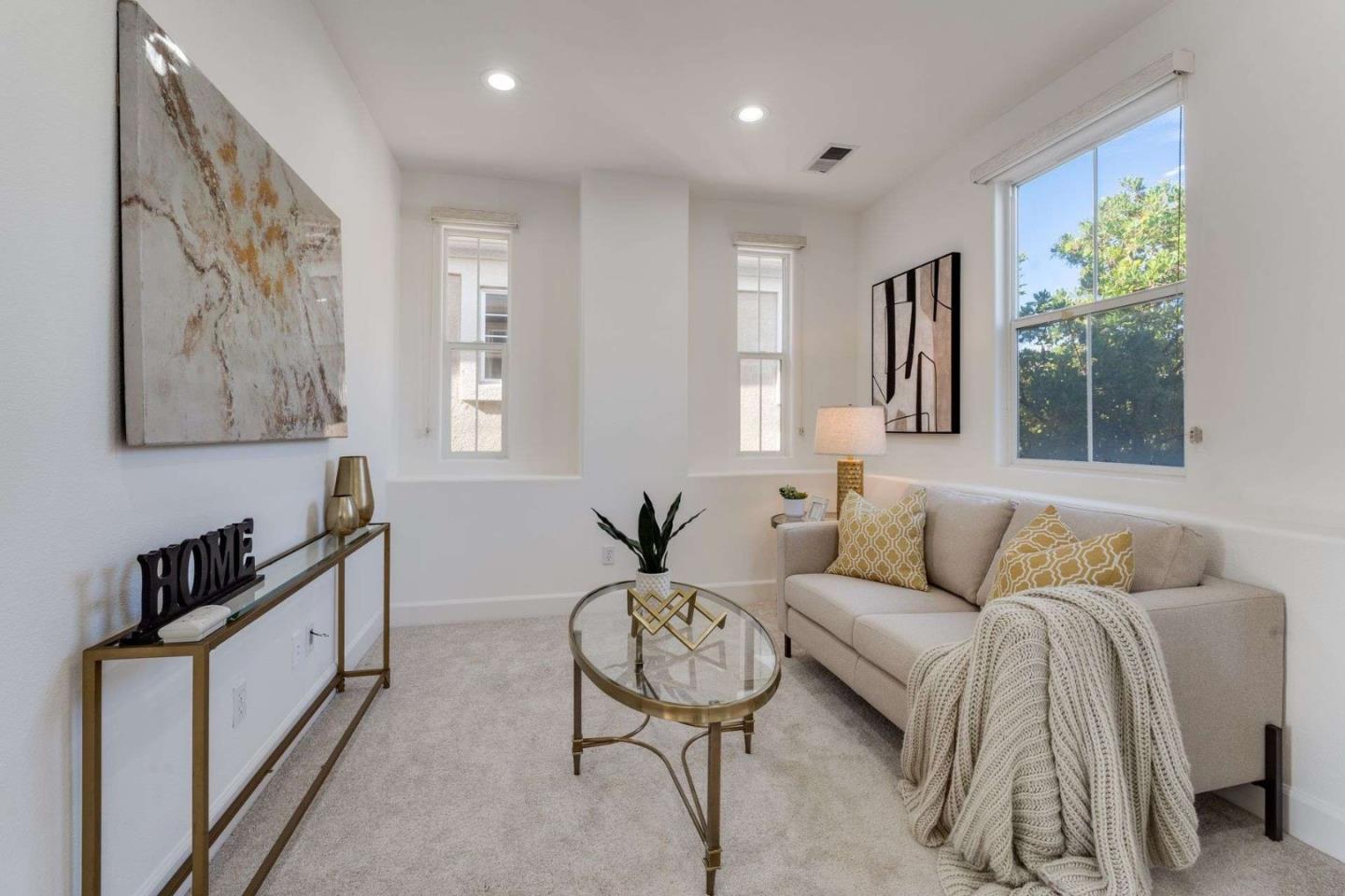 Detail Gallery Image 26 of 32 For 3048 Mary Helen Ln, San Jose,  CA 95136 - 4 Beds | 3/1 Baths