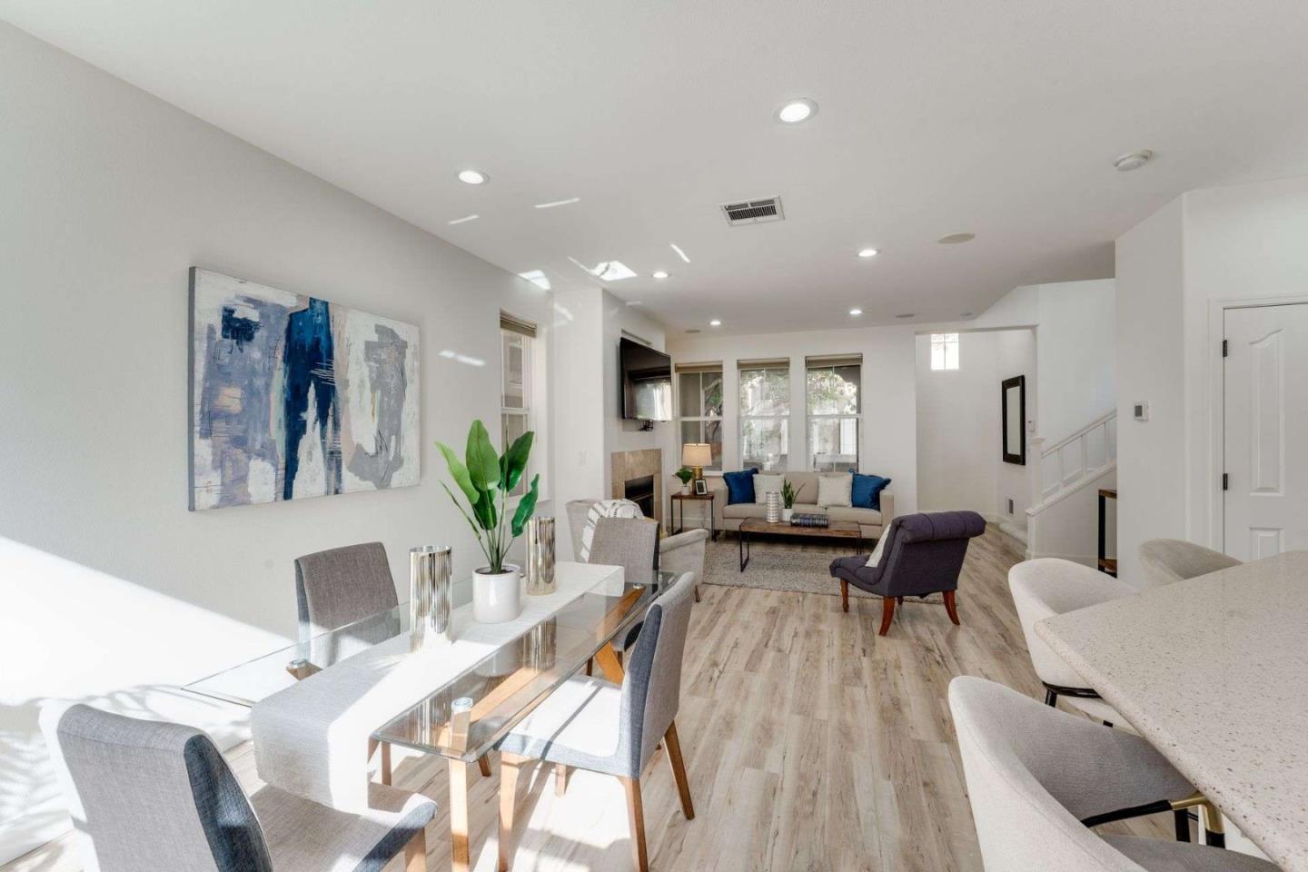 Detail Gallery Image 7 of 32 For 3048 Mary Helen Ln, San Jose,  CA 95136 - 4 Beds | 3/1 Baths