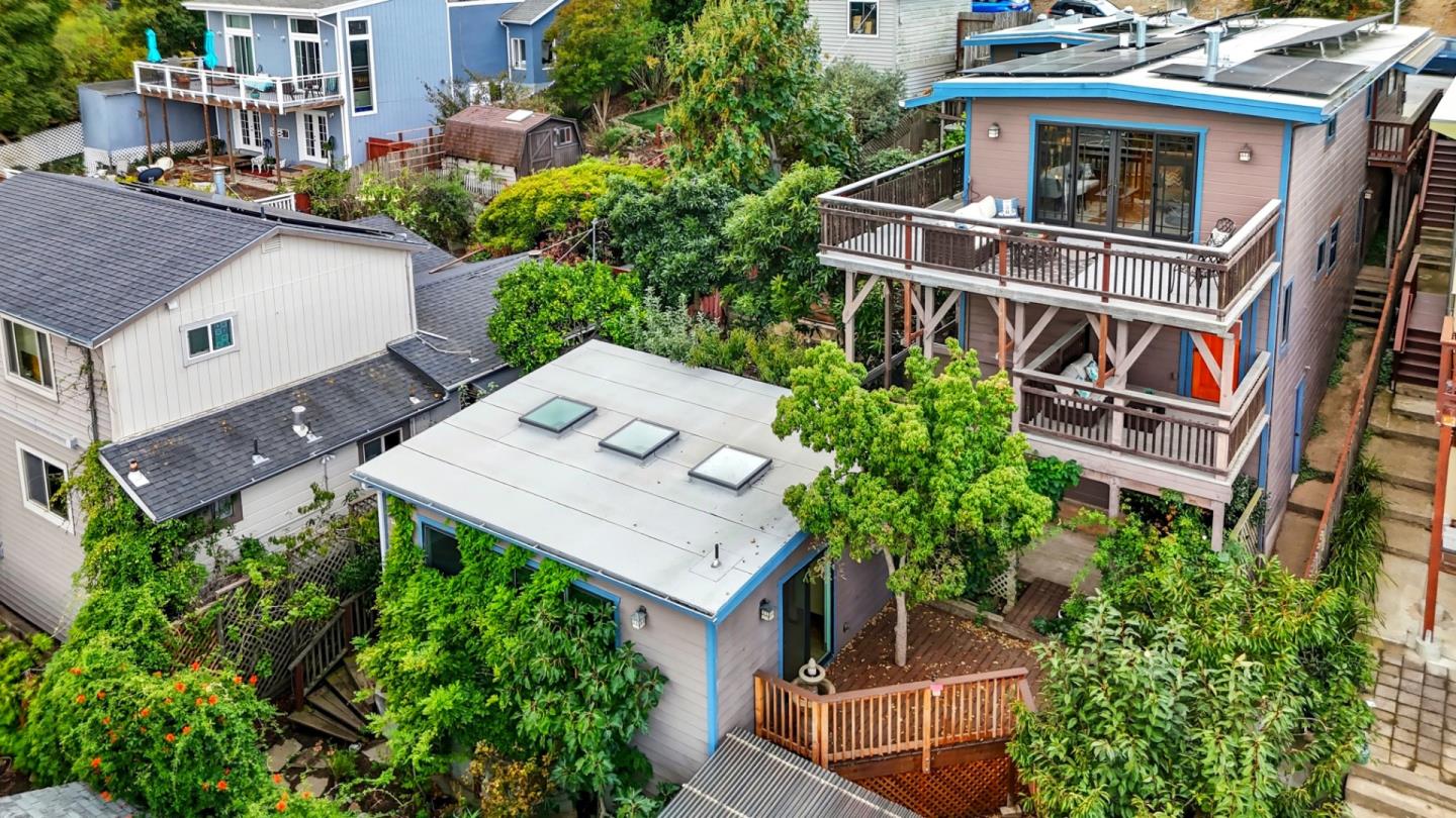 Detail Gallery Image 26 of 36 For 245 Sierra Point Rd, Brisbane,  CA 94005 - 4 Beds | 4 Baths