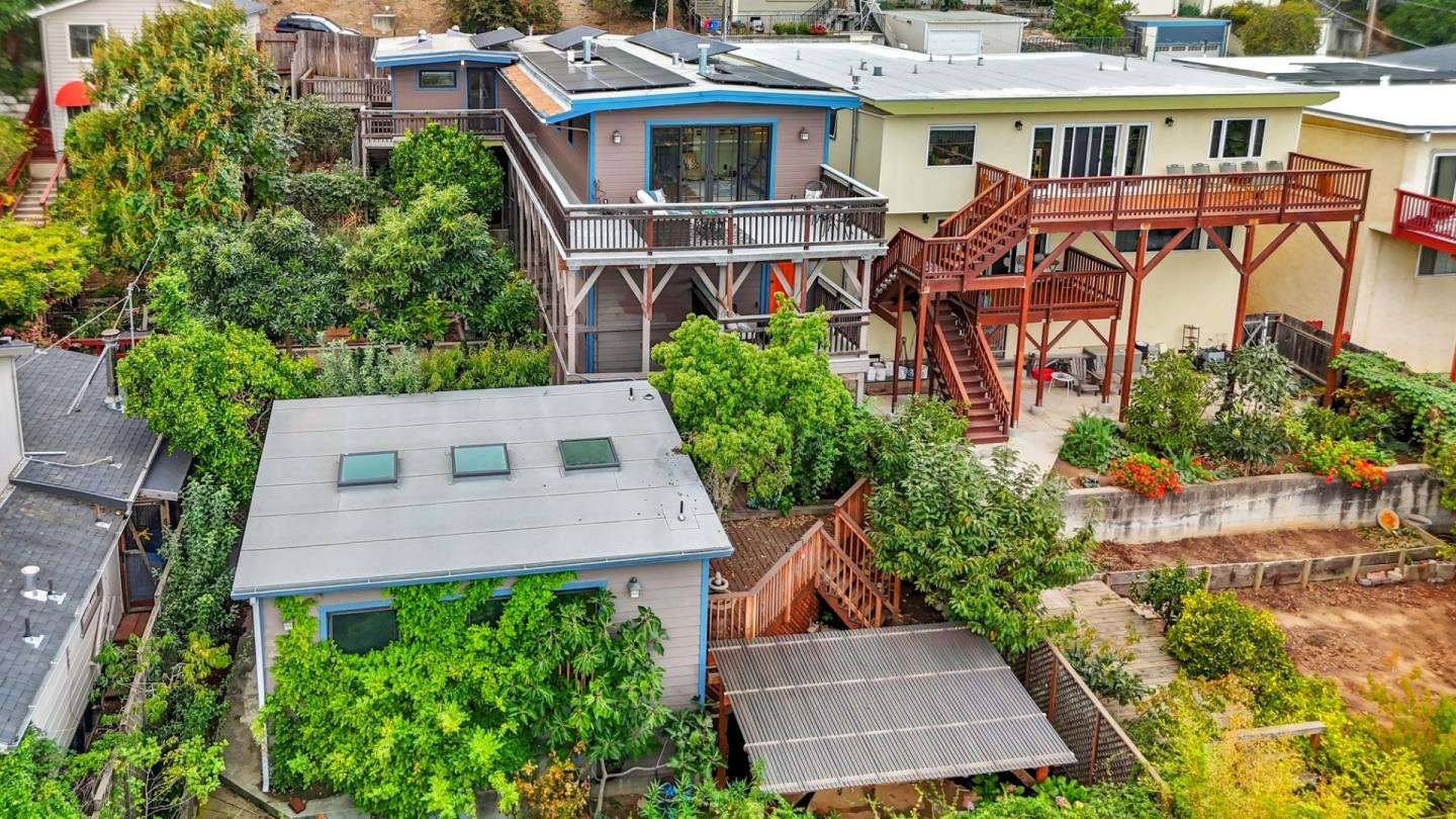 Detail Gallery Image 34 of 36 For 245 Sierra Point Rd, Brisbane,  CA 94005 - 4 Beds | 4 Baths