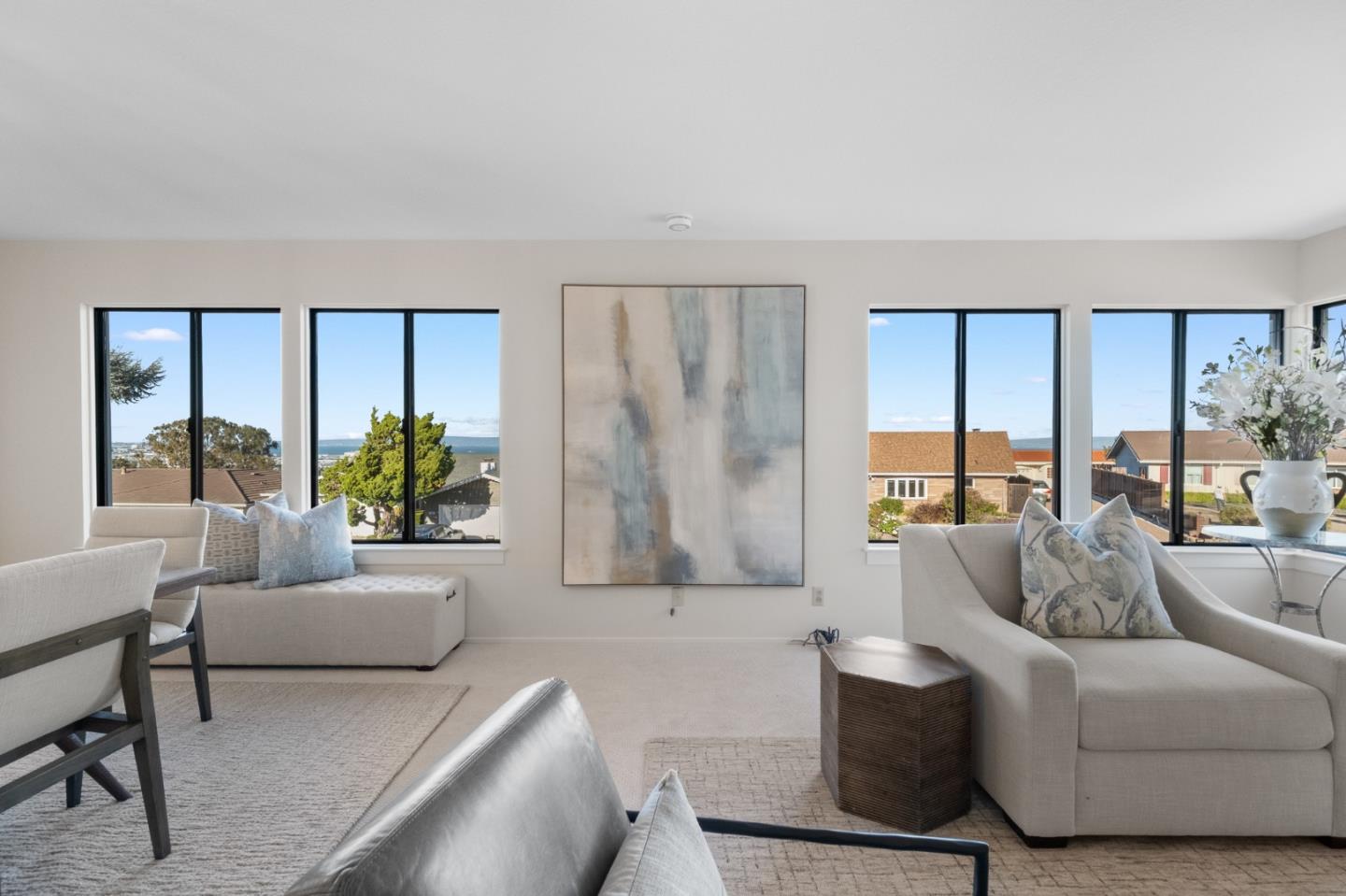 Detail Gallery Image 12 of 93 For 2700 Mariposa Dr, Burlingame,  CA 94010 - 4 Beds | 3/1 Baths