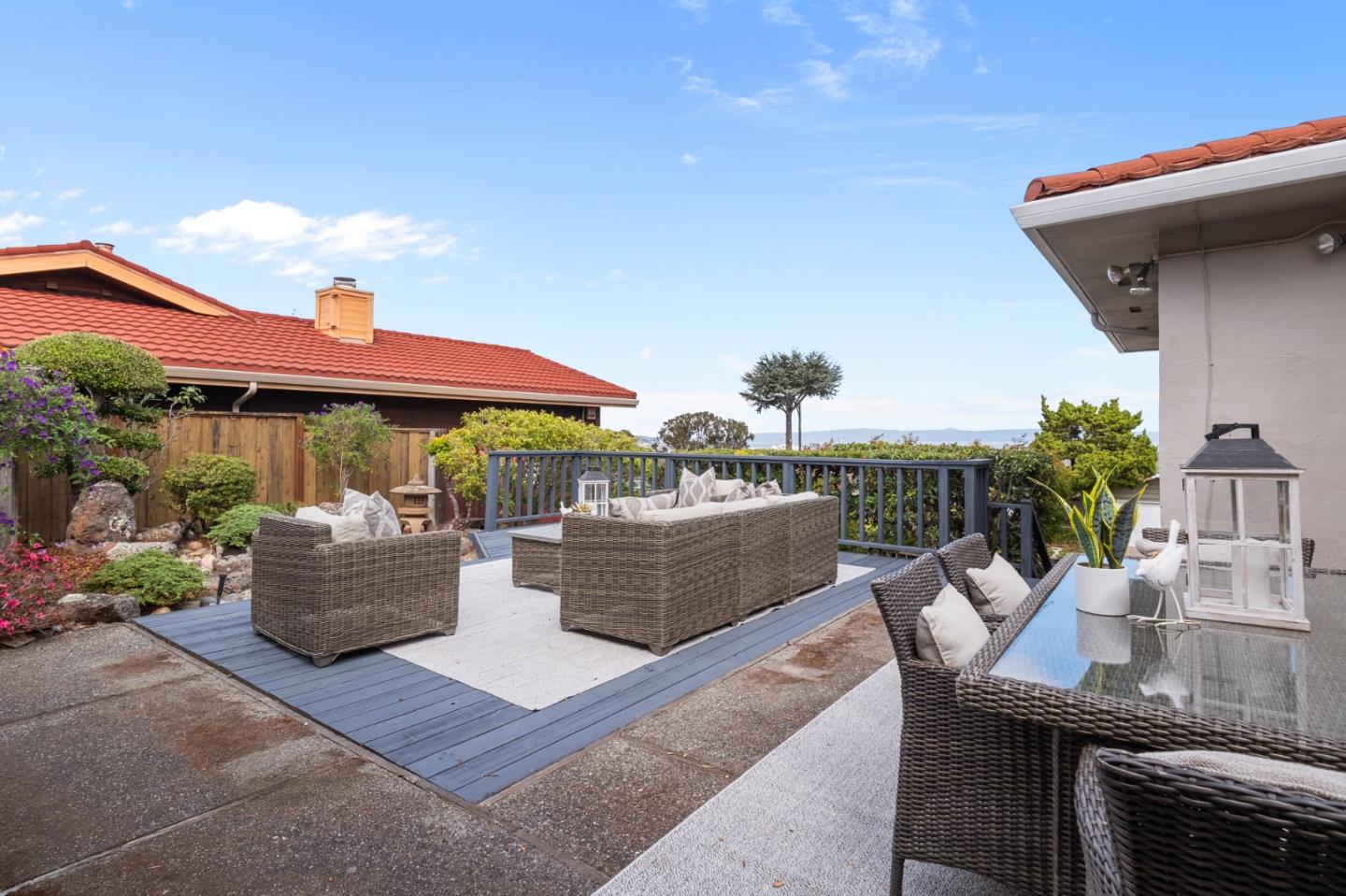 Detail Gallery Image 62 of 93 For 2700 Mariposa Dr, Burlingame,  CA 94010 - 4 Beds | 3/1 Baths