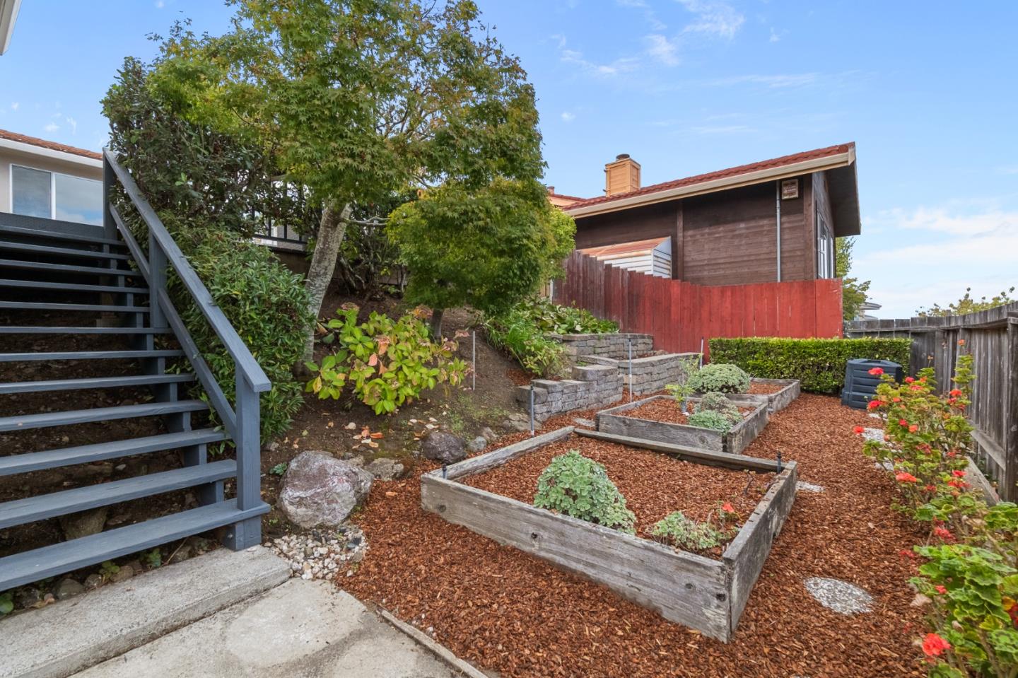 Detail Gallery Image 70 of 93 For 2700 Mariposa Dr, Burlingame,  CA 94010 - 4 Beds | 3/1 Baths