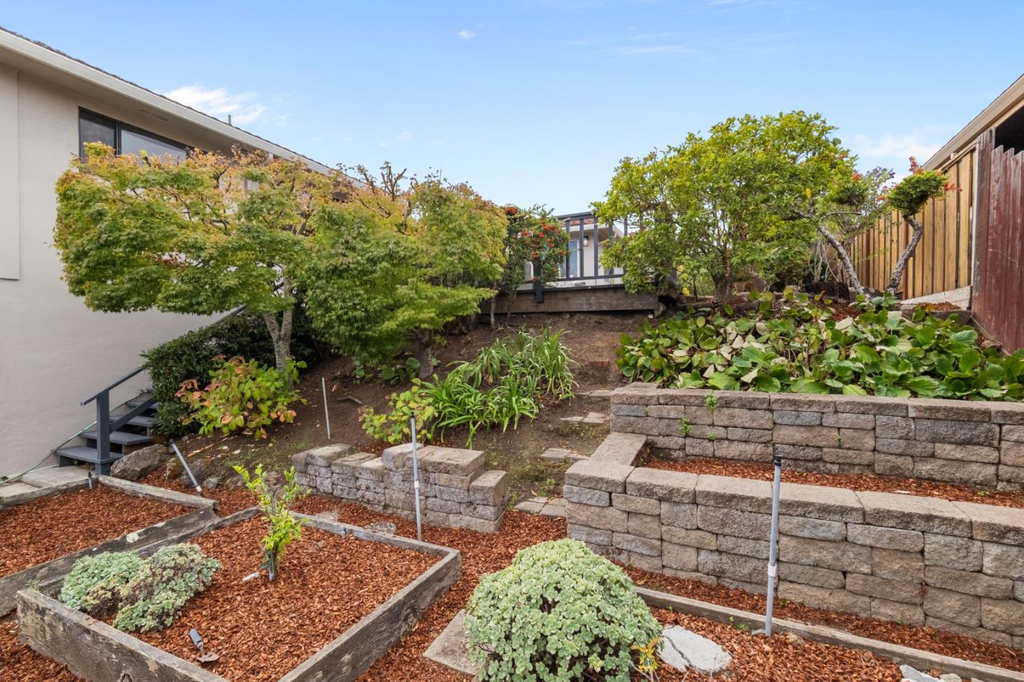 Detail Gallery Image 71 of 93 For 2700 Mariposa Dr, Burlingame,  CA 94010 - 4 Beds | 3/1 Baths