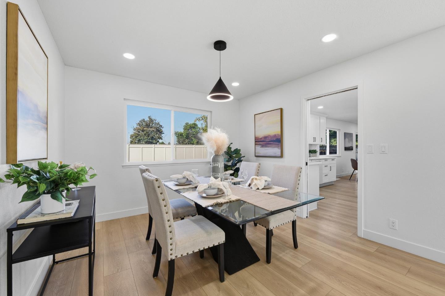 Detail Gallery Image 9 of 50 For 180 Park Sharon Dr, San Jose,  CA 95136 - 5 Beds | 3 Baths