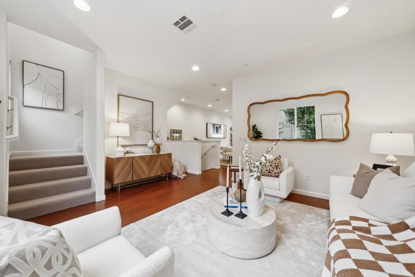 Detail Gallery Image 25 of 41 For 3 Muller Pl, San Jose,  CA 95126 - 2 Beds | 2/1 Baths