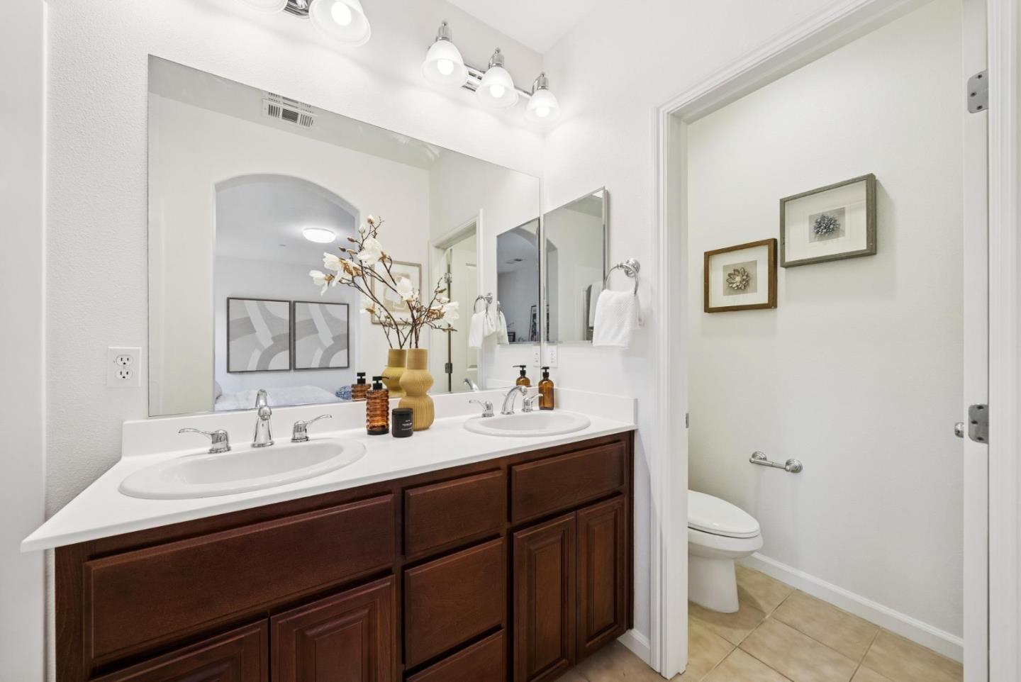 Detail Gallery Image 29 of 41 For 3 Muller Pl, San Jose,  CA 95126 - 2 Beds | 2/1 Baths