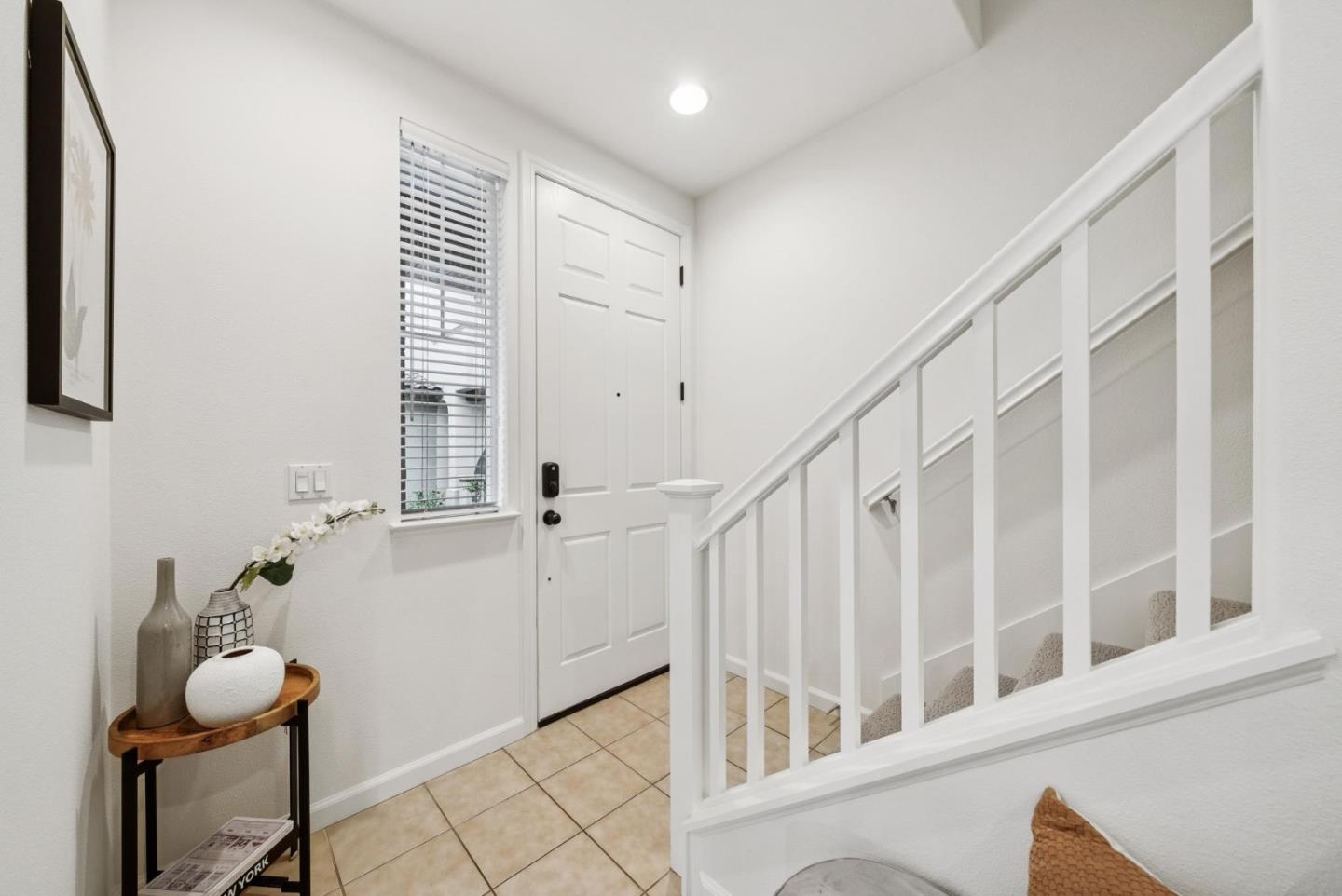Detail Gallery Image 7 of 41 For 3 Muller Pl, San Jose,  CA 95126 - 2 Beds | 2/1 Baths