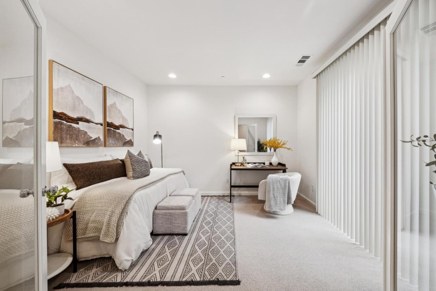 Detail Gallery Image 8 of 41 For 3 Muller Pl, San Jose,  CA 95126 - 2 Beds | 2/1 Baths