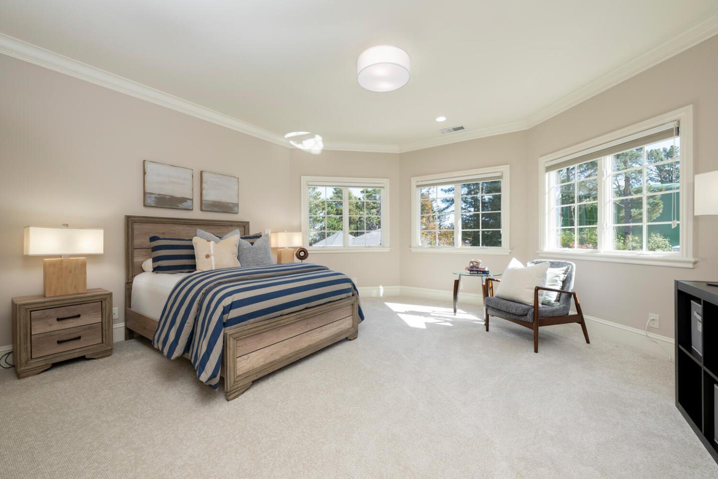 Detail Gallery Image 62 of 103 For 1111 Tournament Dr, Hillsborough,  CA 94010 - 5 Beds | 6/1 Baths