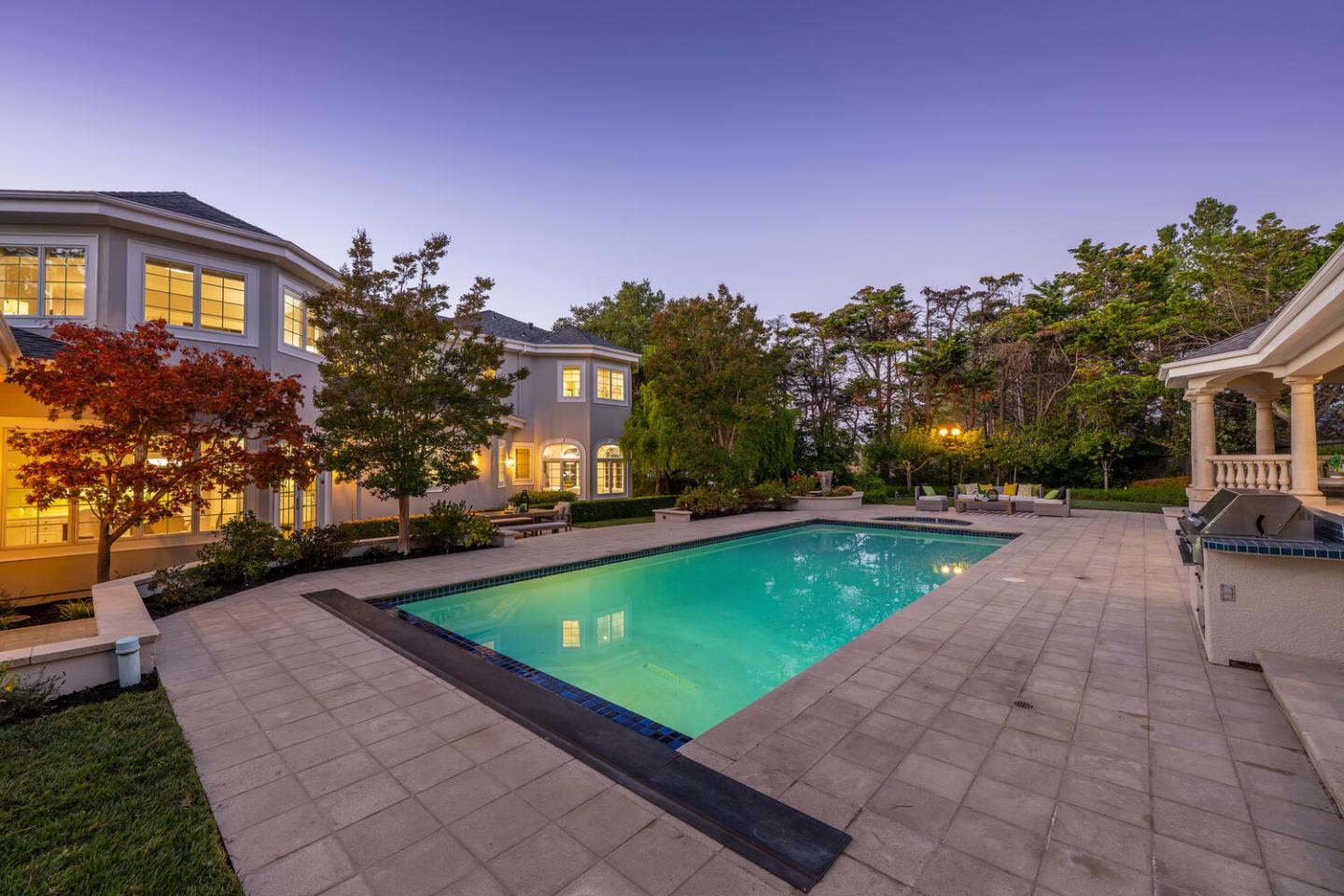 Detail Gallery Image 93 of 103 For 1111 Tournament Dr, Hillsborough,  CA 94010 - 5 Beds | 6/1 Baths