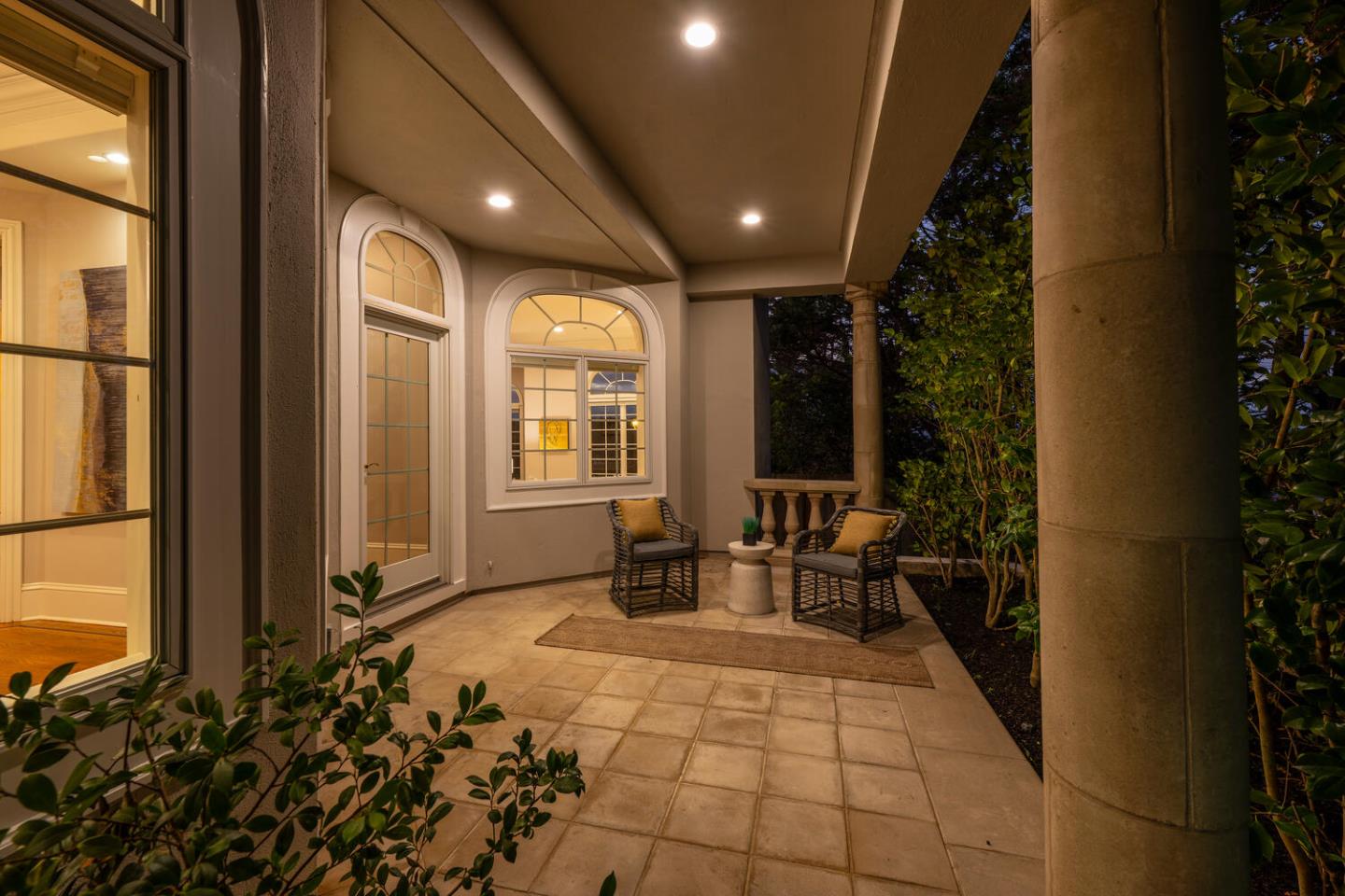 Detail Gallery Image 97 of 103 For 1111 Tournament Dr, Hillsborough,  CA 94010 - 5 Beds | 6/1 Baths