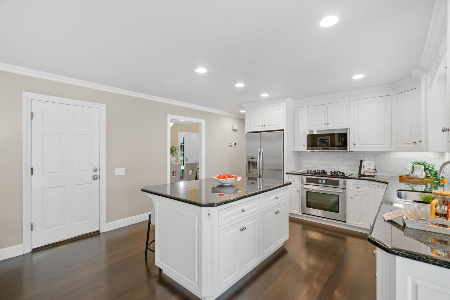 Detail Gallery Image 18 of 77 For 1504 Foster Ct, San Jose,  CA 95120 - 3 Beds | 2 Baths