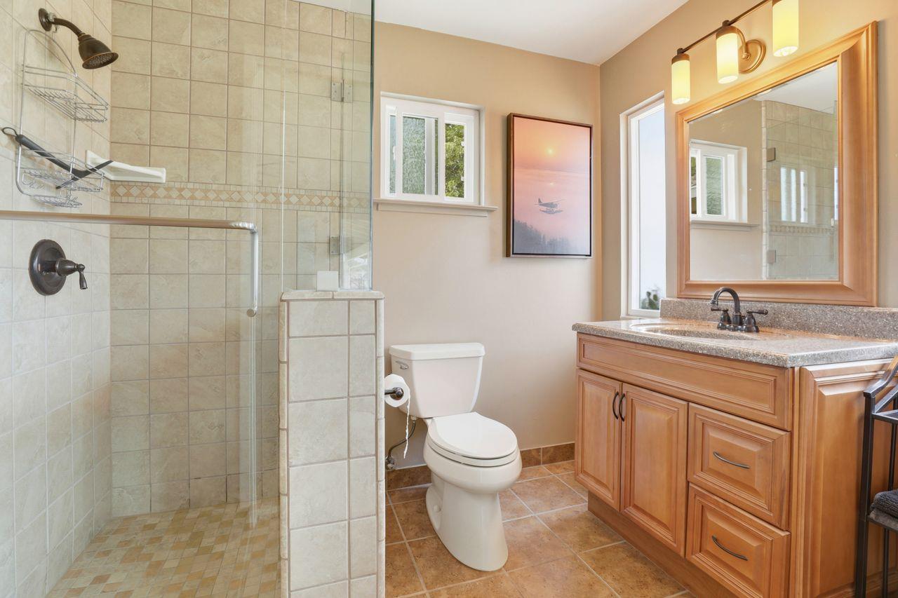 Detail Gallery Image 22 of 57 For 27412 Vista Del Toro Pl, Salinas,  CA 93908 - 4 Beds | 3 Baths