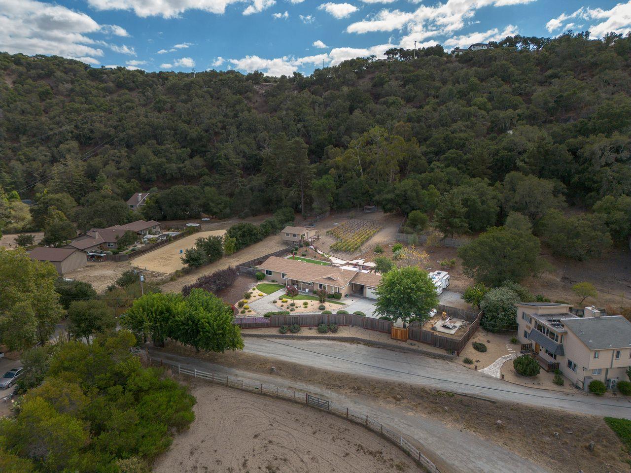 Detail Gallery Image 43 of 57 For 27412 Vista Del Toro Pl, Salinas,  CA 93908 - 4 Beds | 3 Baths