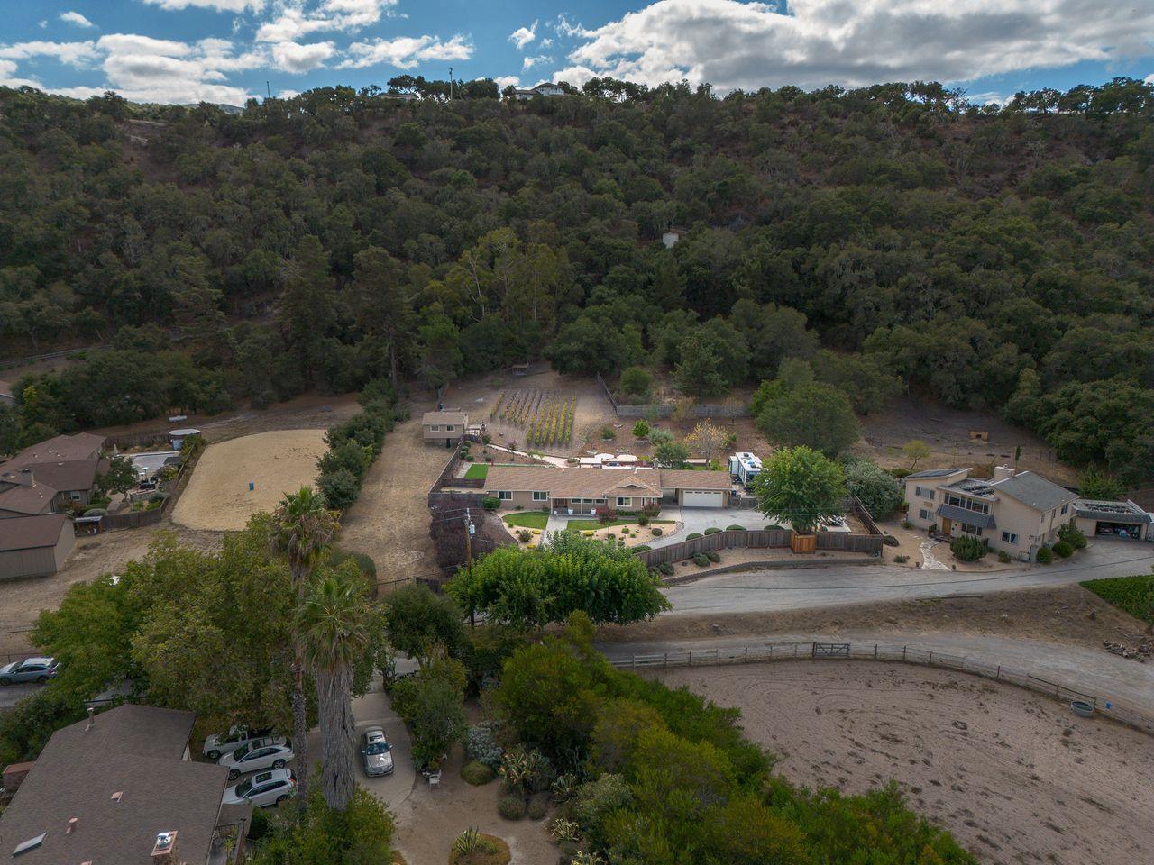 Detail Gallery Image 44 of 57 For 27412 Vista Del Toro Pl, Salinas,  CA 93908 - 4 Beds | 3 Baths