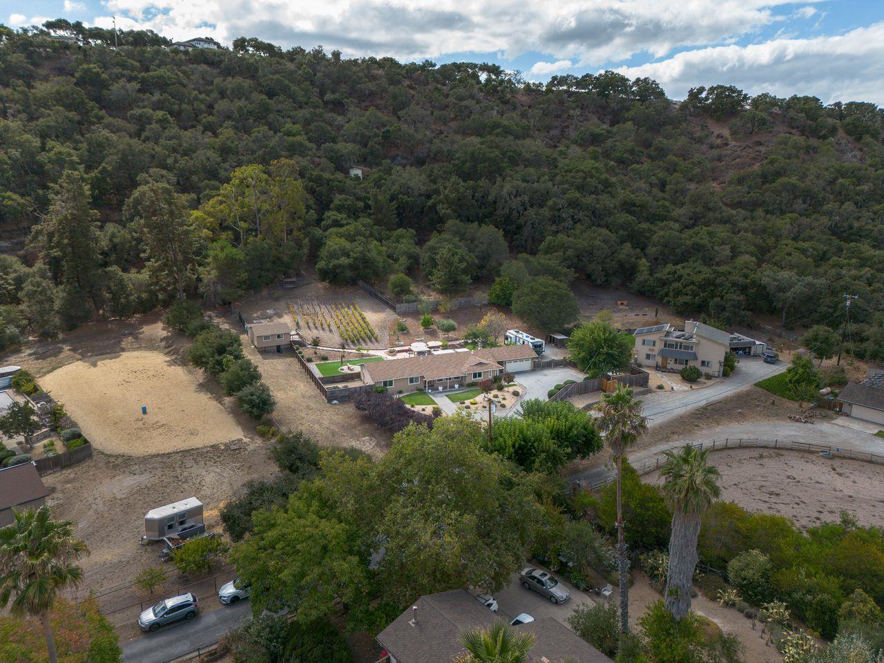 Detail Gallery Image 45 of 57 For 27412 Vista Del Toro Pl, Salinas,  CA 93908 - 4 Beds | 3 Baths