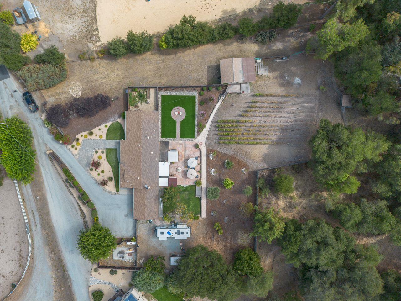 Detail Gallery Image 50 of 57 For 27412 Vista Del Toro Pl, Salinas,  CA 93908 - 4 Beds | 3 Baths