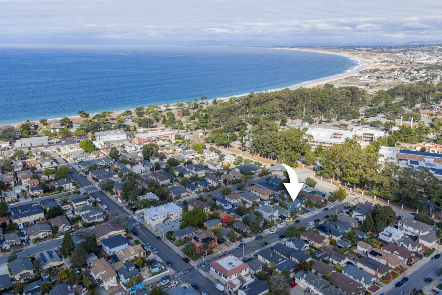 Detail Gallery Image 49 of 52 For 1271 Fourth Street, Monterey,  CA 93940 - 3 Beds | 1/1 Baths