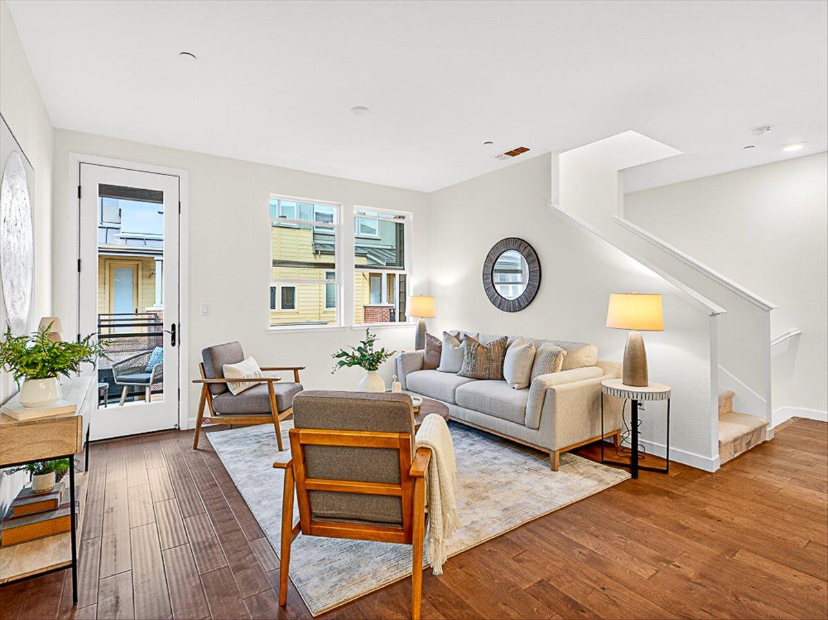 Detail Gallery Image 13 of 41 For 1889 Sable Pl, San Jose,  CA 95133 - 3 Beds | 3 Baths