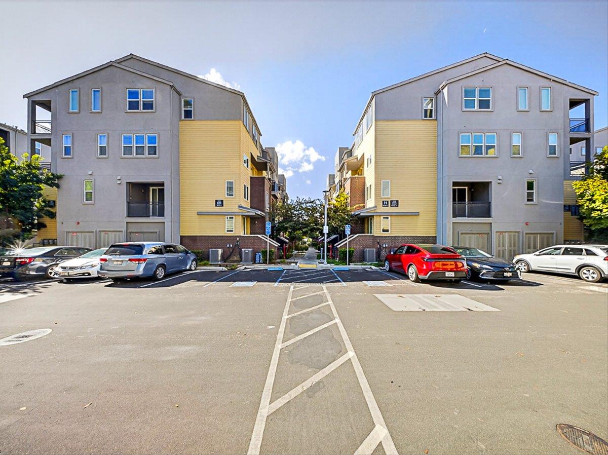 Detail Gallery Image 30 of 41 For 1889 Sable Pl, San Jose,  CA 95133 - 3 Beds | 3 Baths