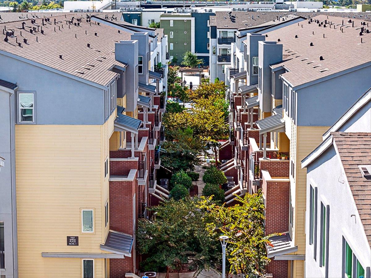 Detail Gallery Image 35 of 41 For 1889 Sable Pl, San Jose,  CA 95133 - 3 Beds | 3 Baths