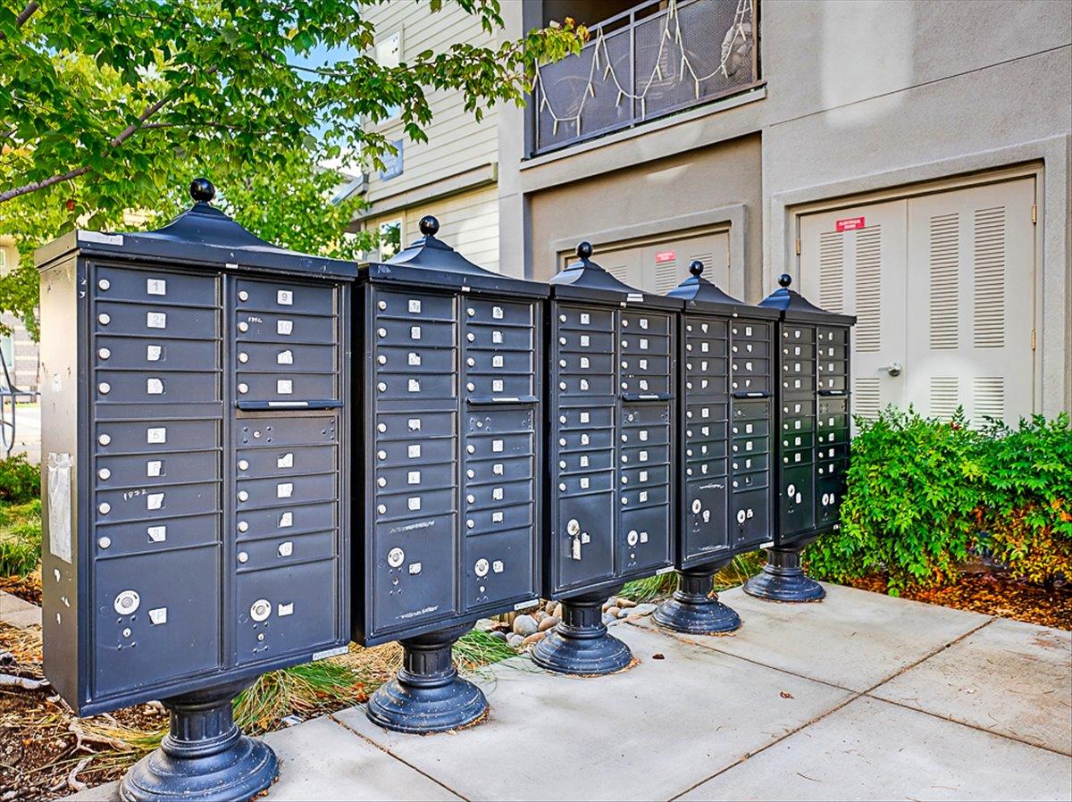 Detail Gallery Image 40 of 41 For 1889 Sable Pl, San Jose,  CA 95133 - 3 Beds | 3 Baths