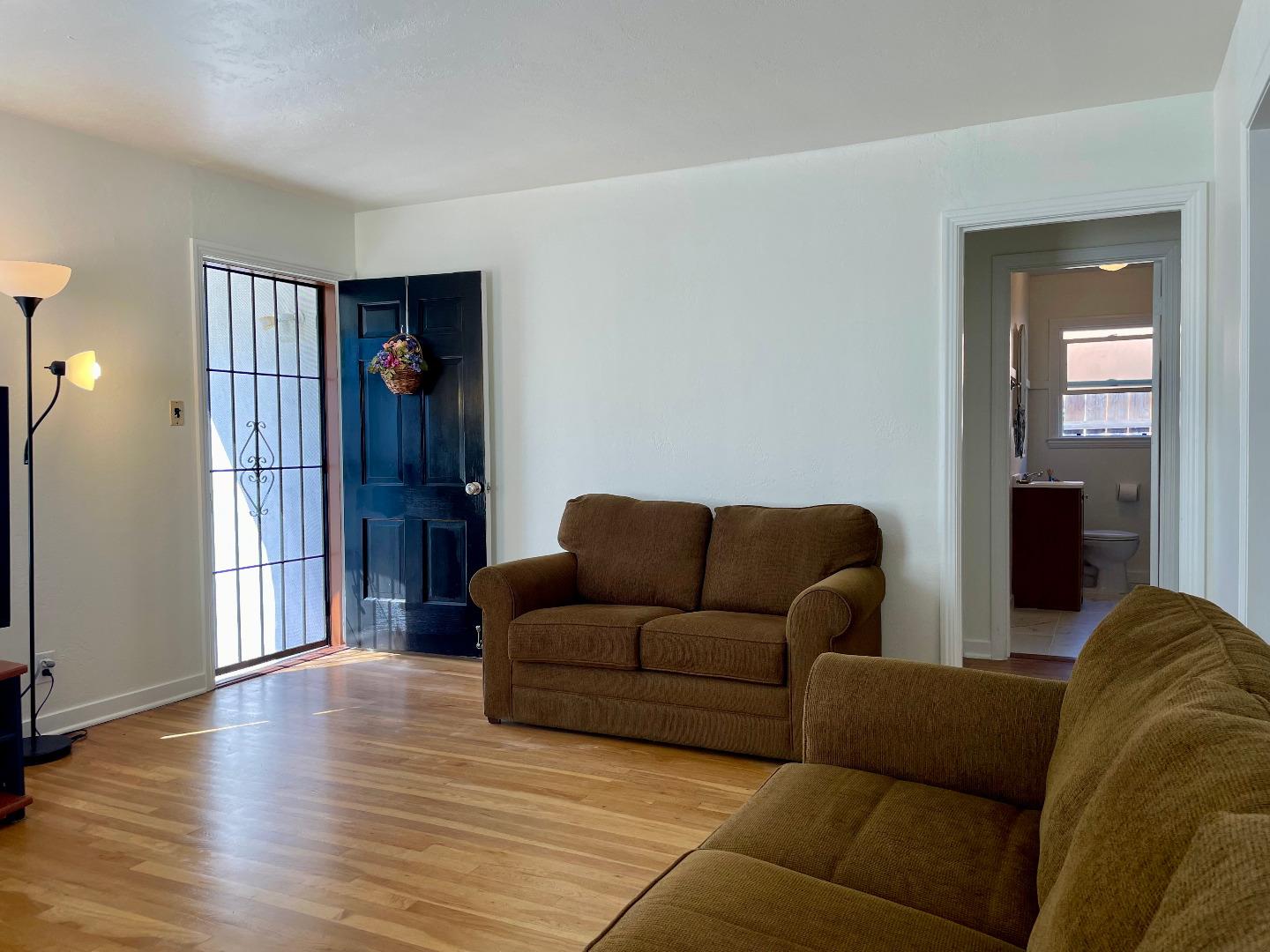 Detail Gallery Image 8 of 60 For 770 Tallent Ave, San Jose,  CA 95127 - 3 Beds | 2 Baths