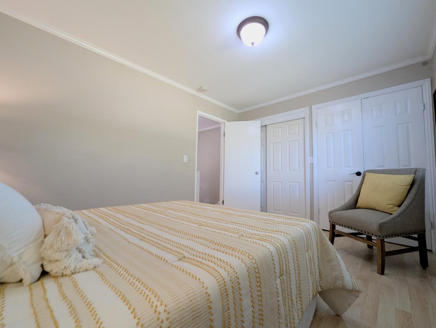 Detail Gallery Image 15 of 23 For 960 Kiely Blvd #F,  Santa Clara,  CA 95051 - 2 Beds | 1/1 Baths