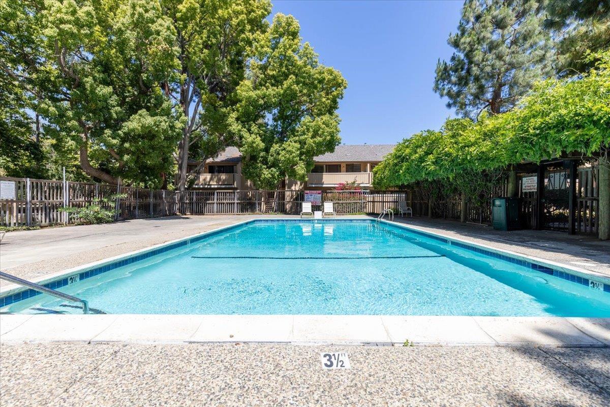 Detail Gallery Image 23 of 23 For 960 Kiely Blvd #F,  Santa Clara,  CA 95051 - 2 Beds | 1/1 Baths