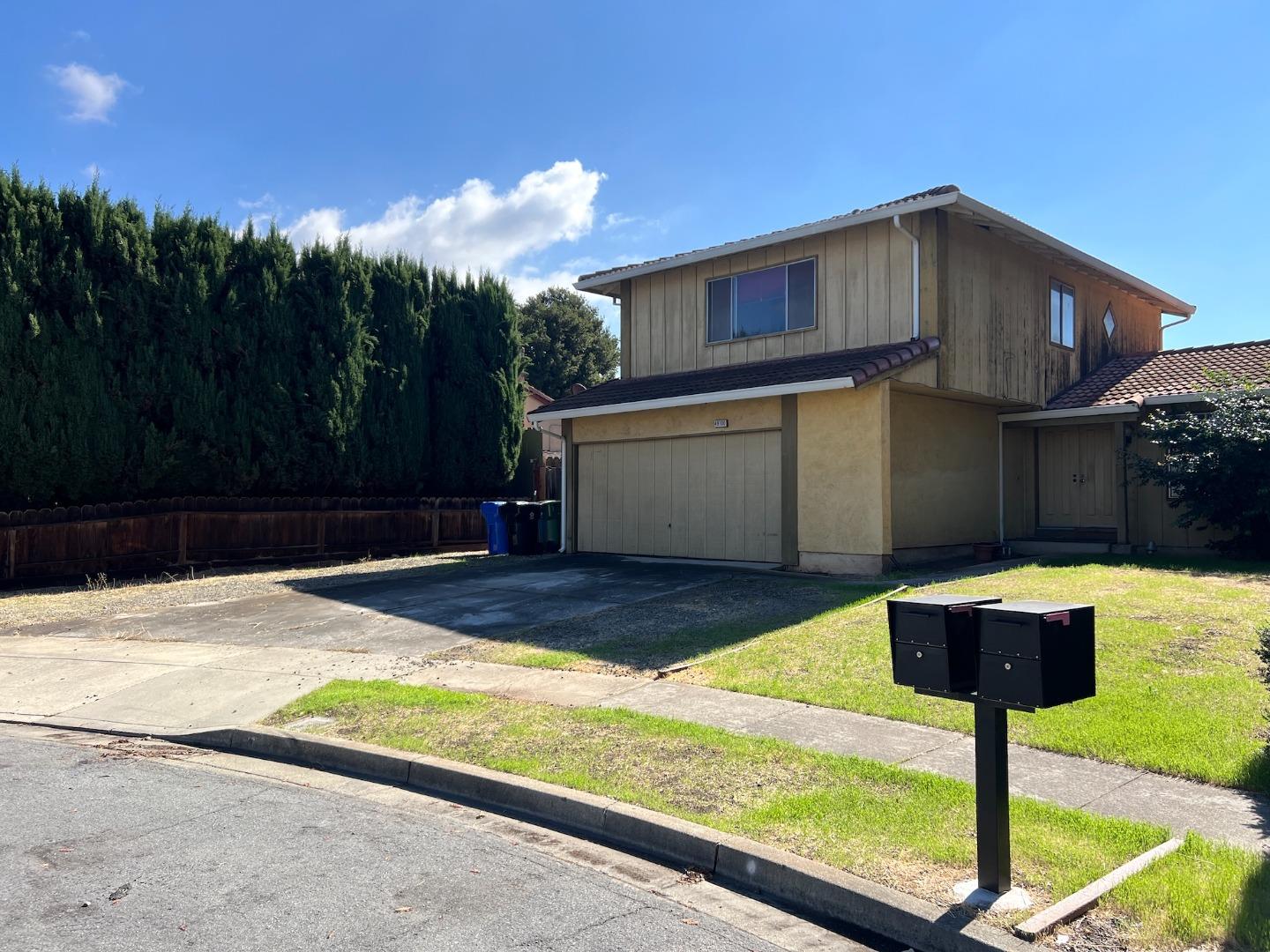 Detail Gallery Image 3 of 27 For 49100 Tomahawk Pl, Fremont,  CA 94539 - 4 Beds | 2/1 Baths