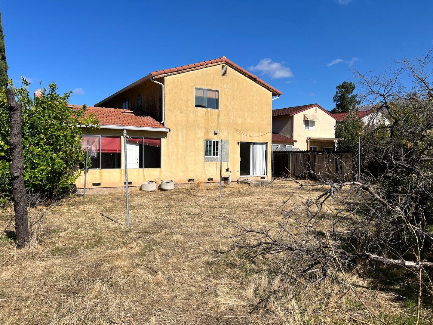 Detail Gallery Image 8 of 27 For 49100 Tomahawk Pl, Fremont,  CA 94539 - 4 Beds | 2/1 Baths