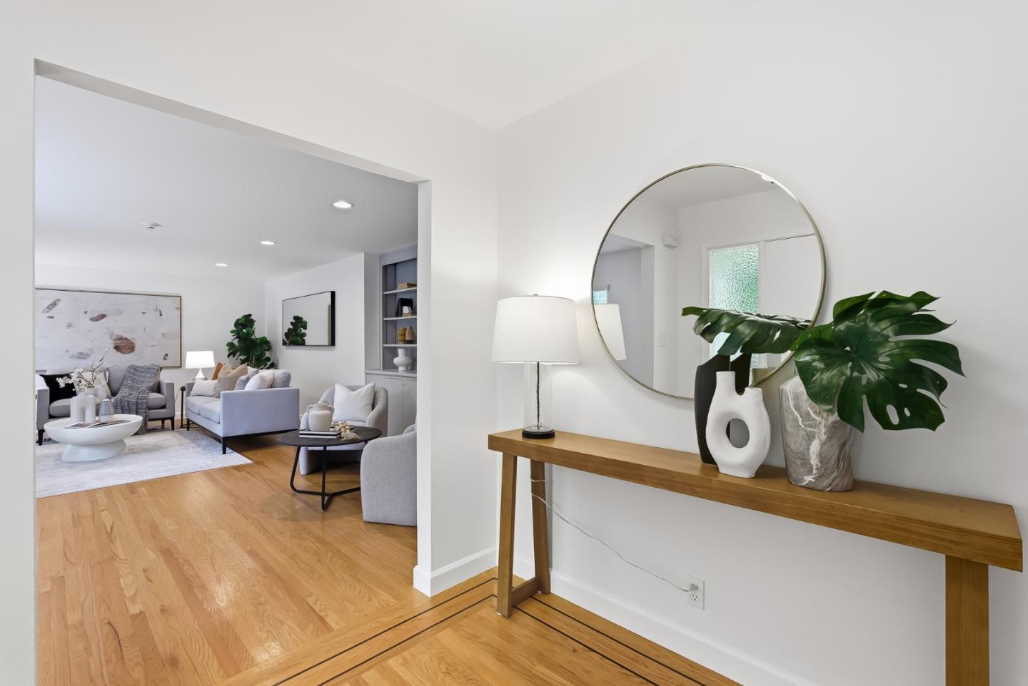 Detail Gallery Image 5 of 39 For 471 Santa Clara Ave, Redwood City,  CA 94061 - 4 Beds | 2 Baths