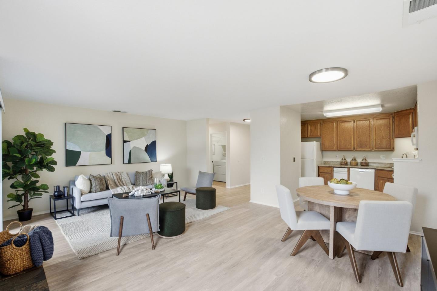 Detail Gallery Image 5 of 57 For 815 Sea Spray Ln #112,  Foster City,  CA 94404 - 2 Beds | 2 Baths