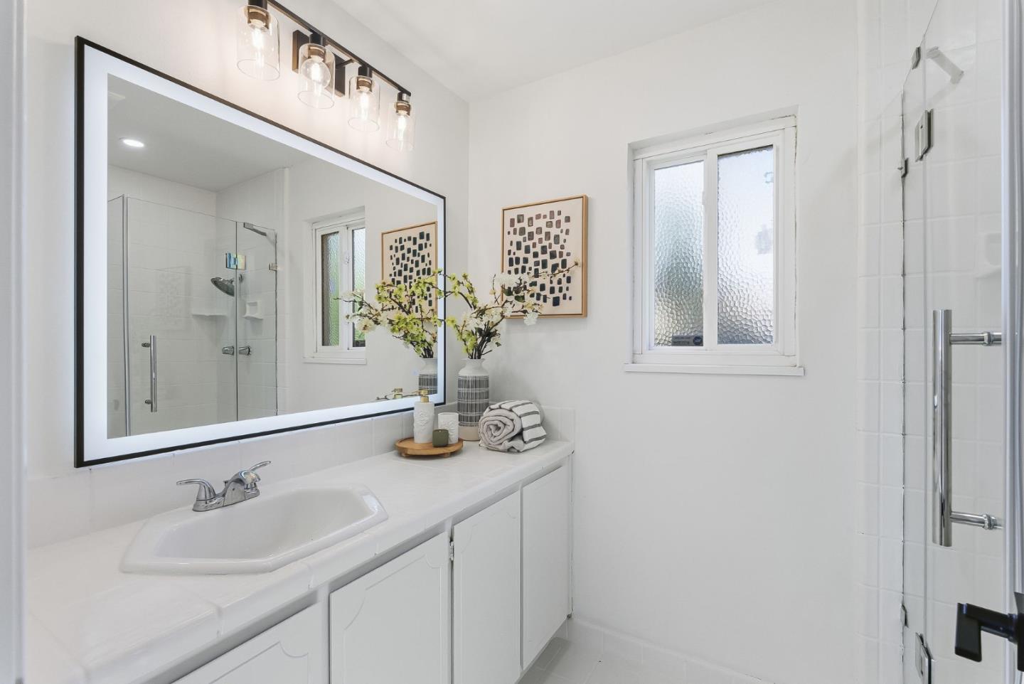 Detail Gallery Image 26 of 38 For 5967 Shawcroft Dr, San Jose,  CA 95123 - 3 Beds | 2 Baths