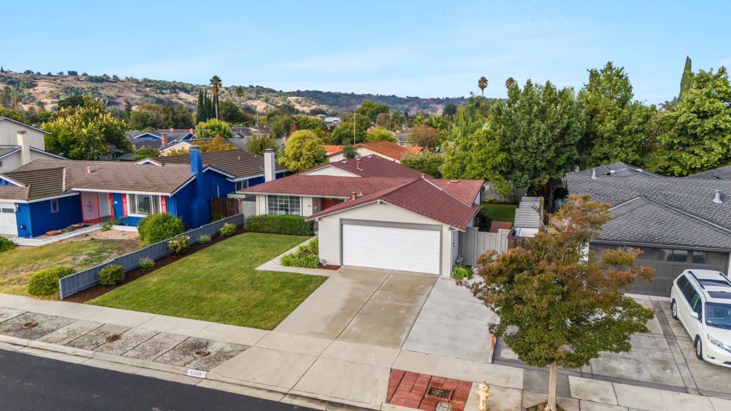 Detail Gallery Image 36 of 38 For 5967 Shawcroft Dr, San Jose,  CA 95123 - 3 Beds | 2 Baths