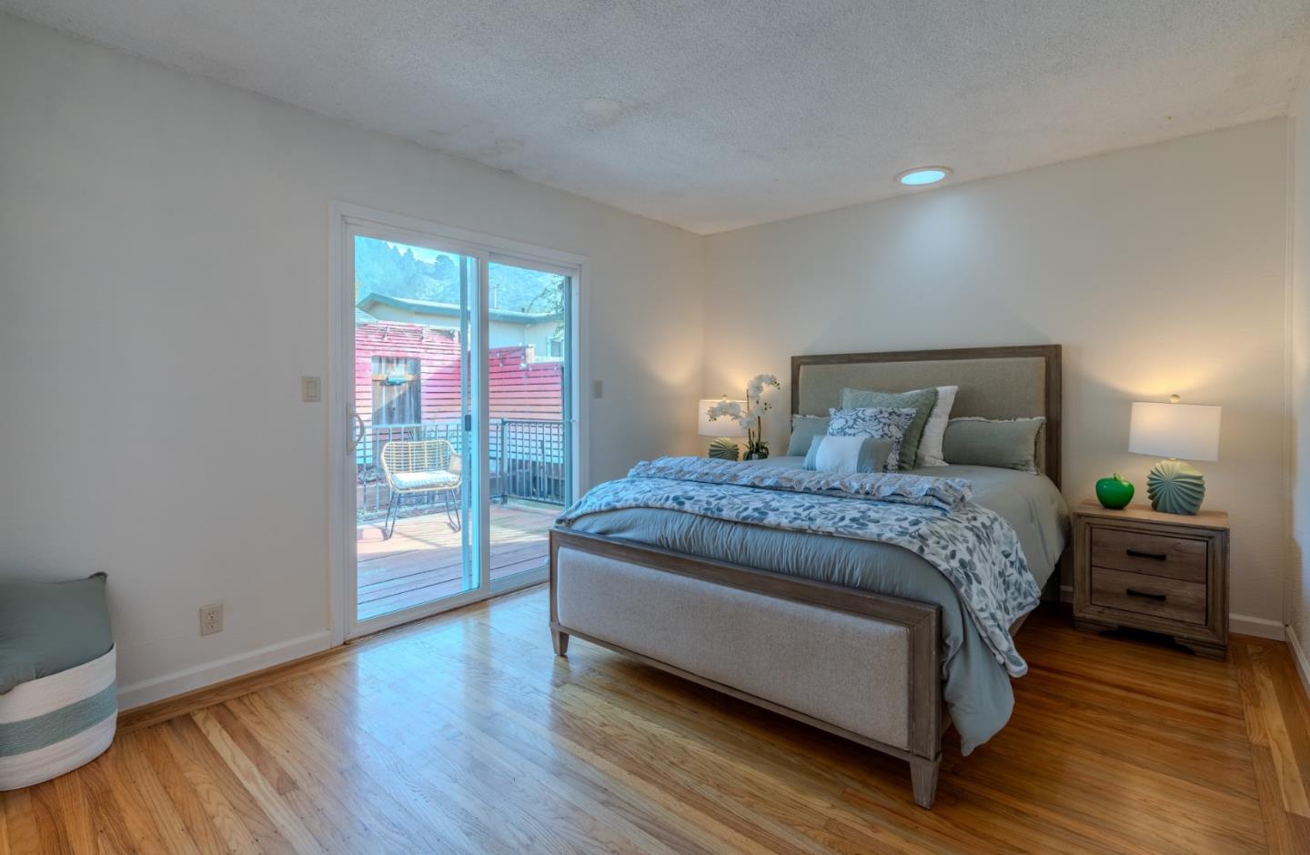 Detail Gallery Image 23 of 30 For 711 Lundy Way, Pacifica,  CA 94044 - 3 Beds | 2 Baths