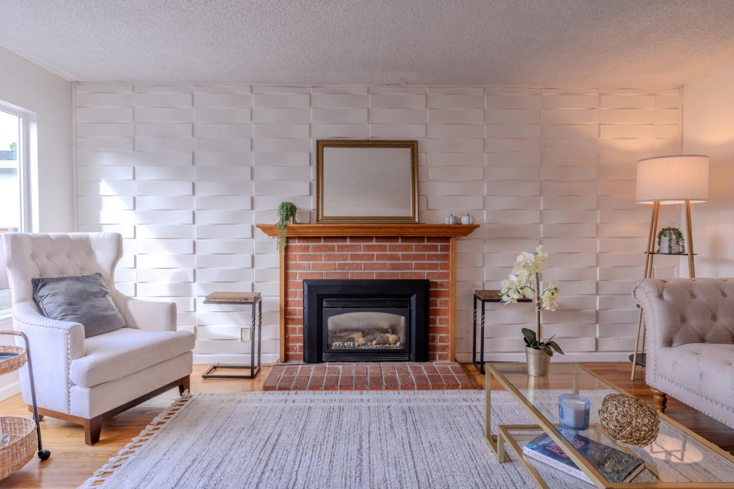 Detail Gallery Image 6 of 30 For 711 Lundy Way, Pacifica,  CA 94044 - 3 Beds | 2 Baths