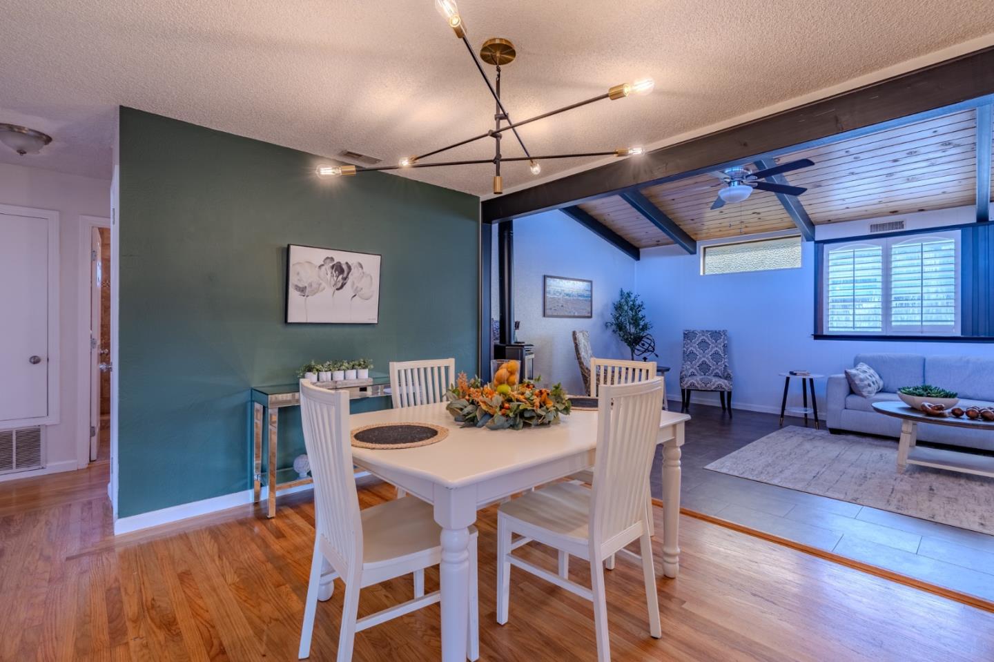 Detail Gallery Image 7 of 30 For 711 Lundy Way, Pacifica,  CA 94044 - 3 Beds | 2 Baths