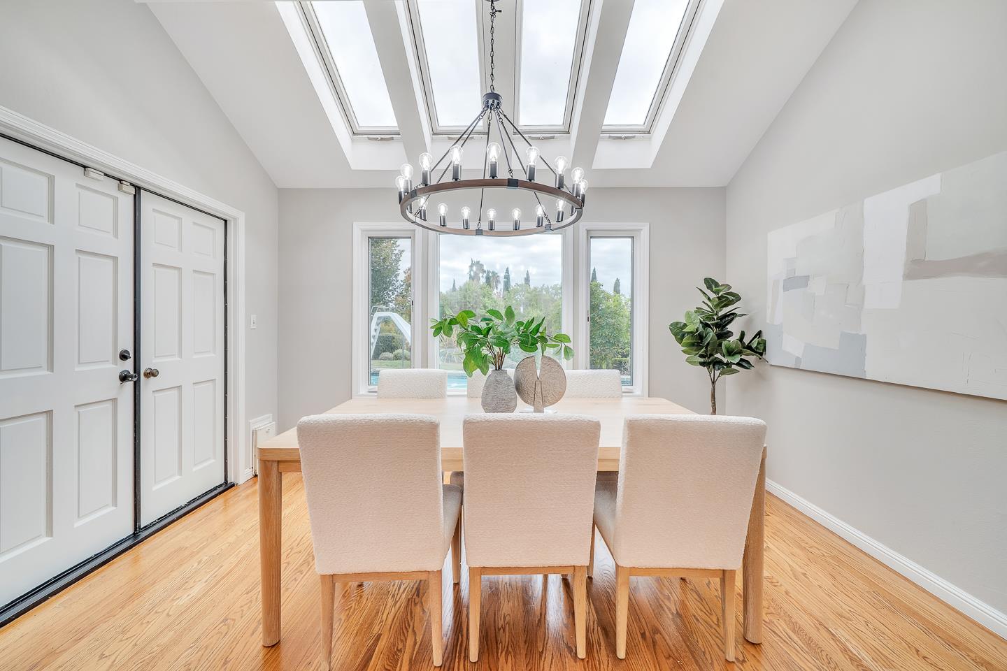 Detail Gallery Image 13 of 41 For 45897 Bridgeport, Fremont,  CA 94539 - 4 Beds | 4 Baths