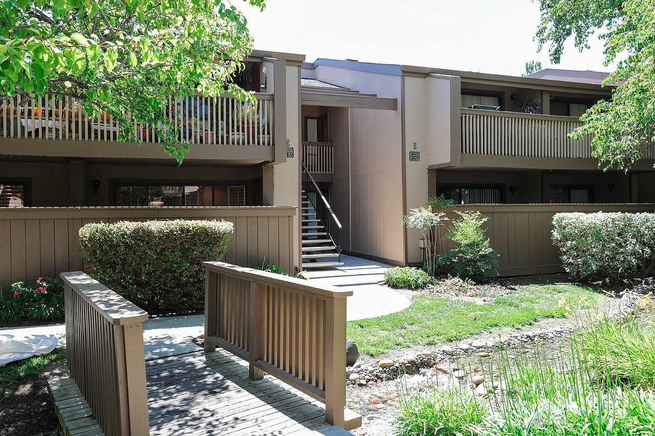 Detail Gallery Image 2 of 25 For 49 Showers Dr #E151,  Mountain View,  CA 94040 - 1 Beds | 1 Baths