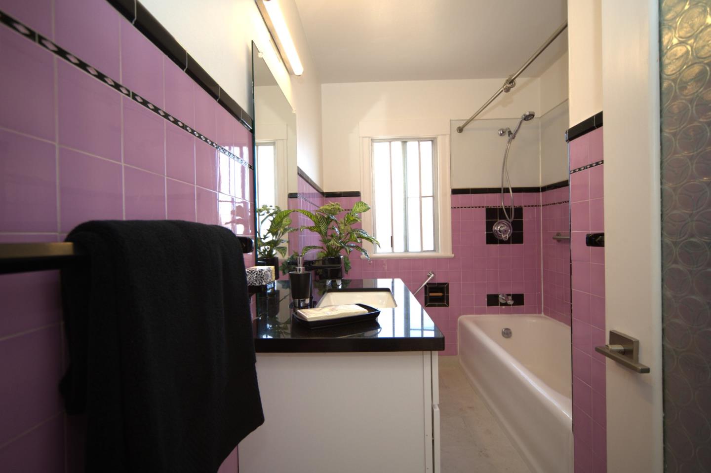 Detail Gallery Image 13 of 16 For 2306 32nd Ave, San Francisco,  CA 94116 - 3 Beds | 1 Baths