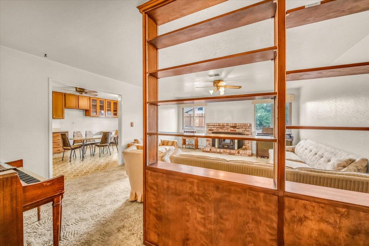 Detail Gallery Image 11 of 39 For 510 Fairview Dr, Gonzales,  CA 93926 - 3 Beds | 2 Baths